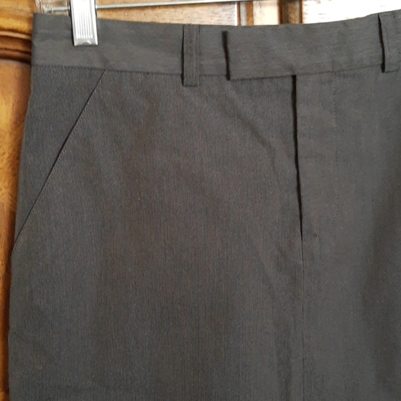 agnès b. Paris Gray Cotton Pencil Skirt, Size 38 - Picture 2 of 9